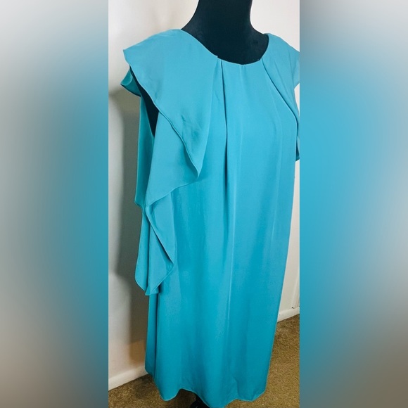 NWT Vince Camuto teal ruffled sleeveless zip up dress. Spring summer Size 6 - Picture 4 of 10